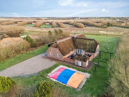 Øby House | 18-Person Pool House In Husby, Close To The North Sea