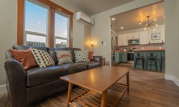 Fruita Apartment | 18 Road and Down Uppity Downtown Fruita Pad! 2 Units in 1. Free π² Storage.