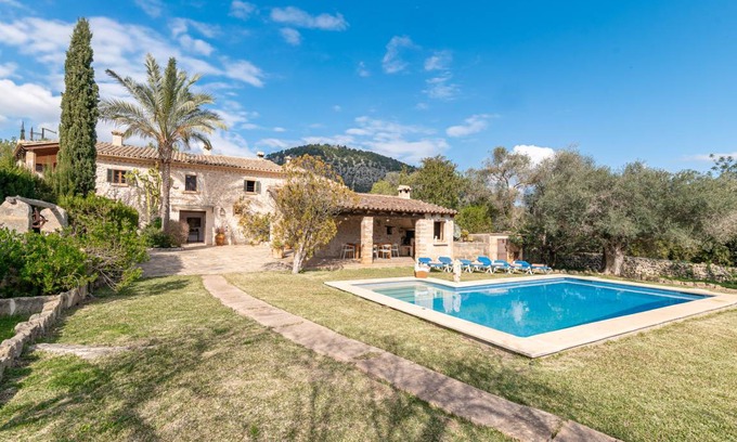 Pollensa House | 190 m² House ∙ 3 bedrooms ∙ 6 guests