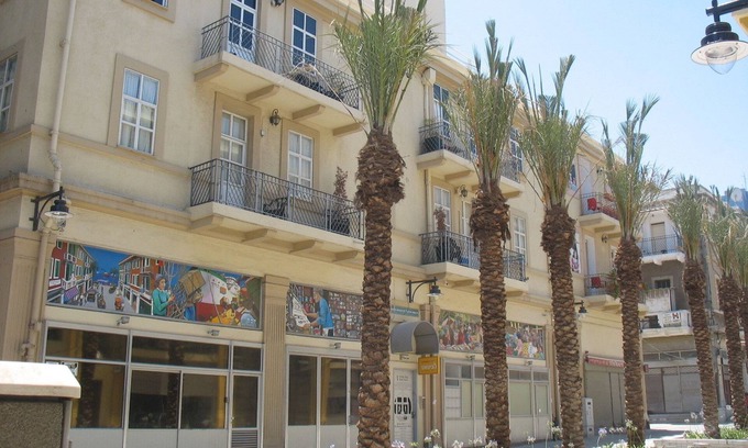 Haifa Apartment | 1926 Designed Apartments Hotel