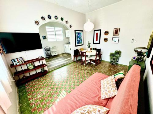 Hipodromo Apartment | 1BR Apt 5Min To Santurce & Market Square For 5 - Apt 2