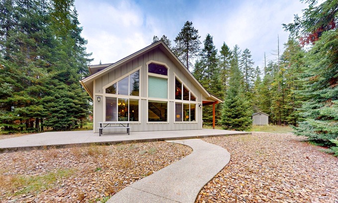 Bigfork House | +2-acre home with firepit, grill, & wood stove, kayaks, lawn games, & views
