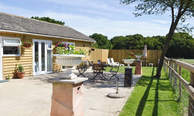 Willesborough Cottage | 2 bedroom accommodation in Bilsington, near Ashford