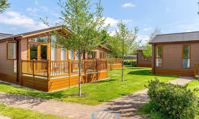 Stuppington Ski Chalet | 2 bedroom accommodation in Canterbury