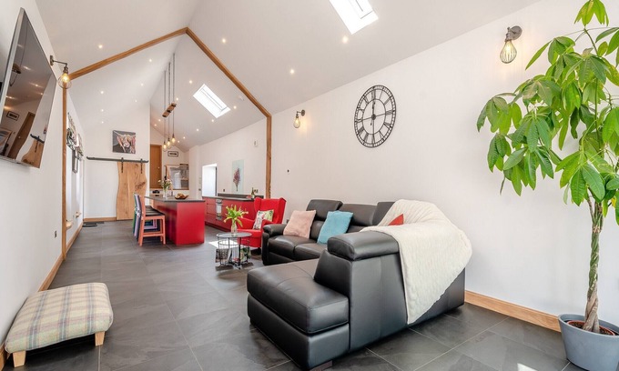 Lockerbie Cottage | 2 bedroom accommodation in Lockerbie, near Moffat