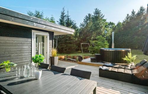 Hou House | 2 Bedroom Amazing Home In Hals