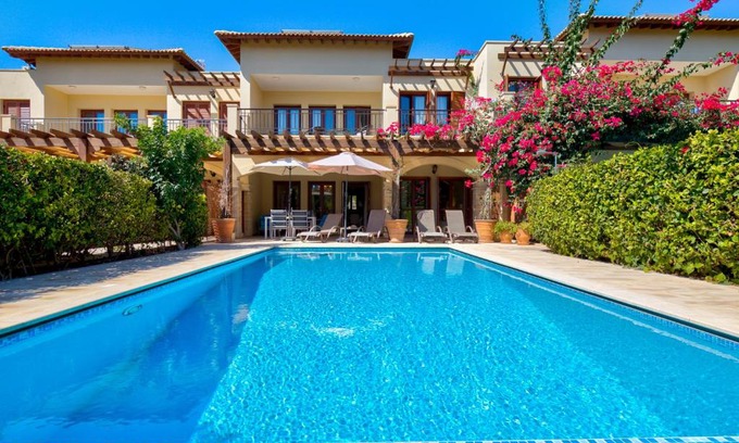 Aphrodite Hills Apartment | 2 bedroom Apartment Eros with private pool and garden, Aphrodite Hills Resort