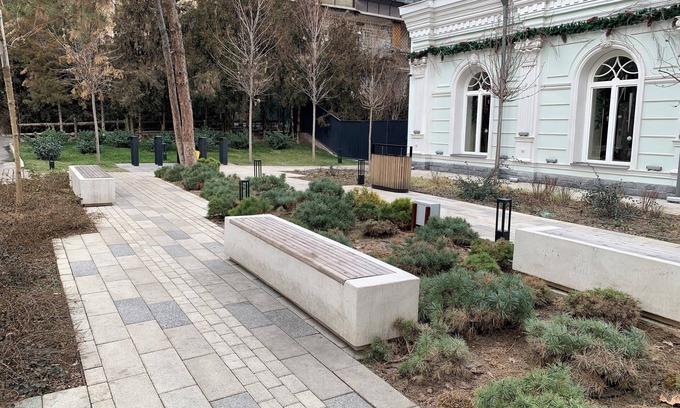 Tashkent Apartment | 2-bedroom apartment in enjoyable Toshkent with WiFi, AC