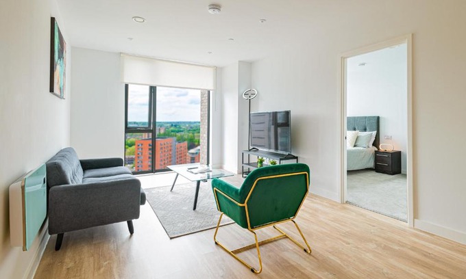 Salford Apartment | 2 bedroom Luxurious Apartment in the Manchester City.