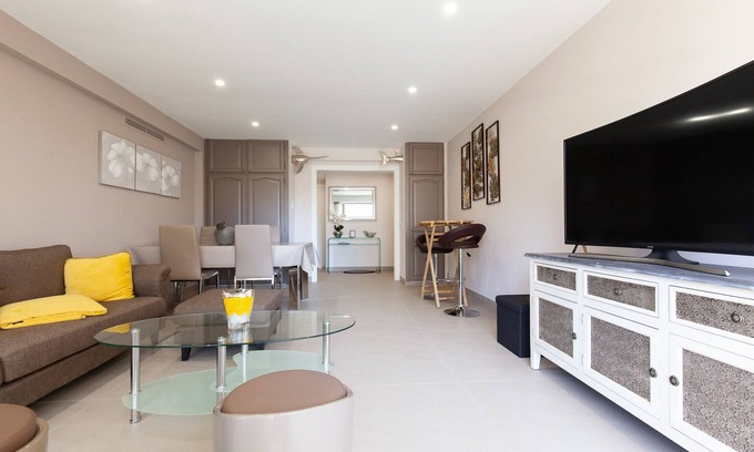 Pointe Croisette Apartment | 2-Br apartment 2 minutes from the beach, parking