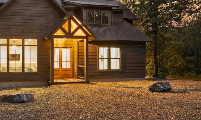 Broken Bow Cabin | 2 Private Heated Pools | Games | Sleeps 48!