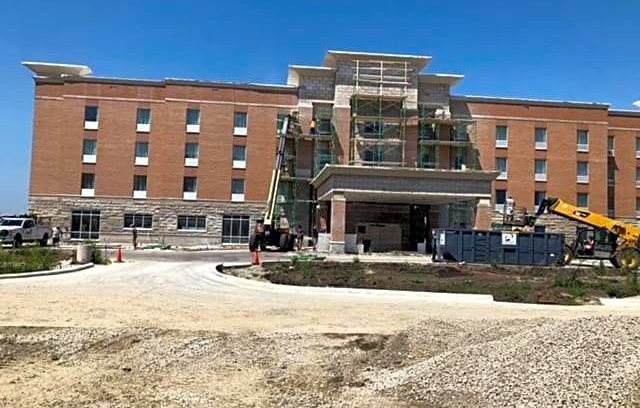 Champaign Hotel | 2-Star Hotel ∙ Hampton Inn Champaign Southwest