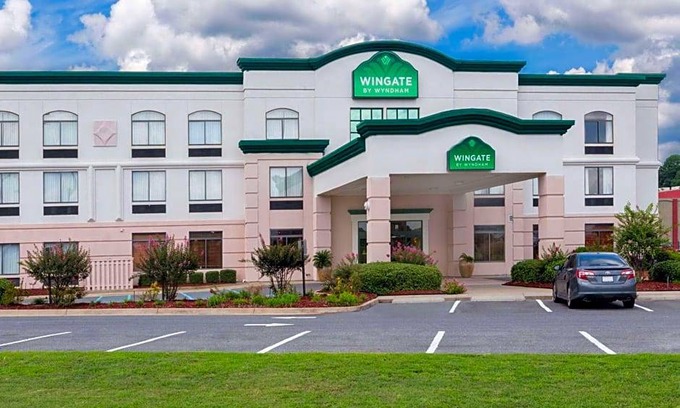 West Monroe Hotel | 2-Star Hotel ∙ Wingate by Wyndham West Monroe