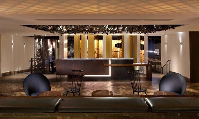 Bay Village Hotel | 2 Superior 2 Queens, Revere Hotel, Rooftop Bar, Near Theater District