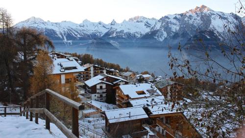 Saint-Pierre-de-Clages Apartment | 2 Zi-Wohnung 4 Pers - Sauna & Cheminée - Mont-Calme