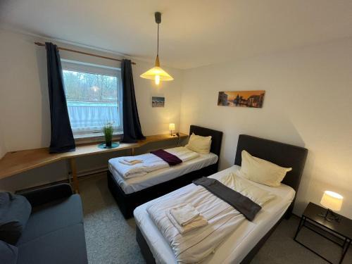 Kiel Apartment | 2-Zimmer Monteurwohnung mit großem Balkon