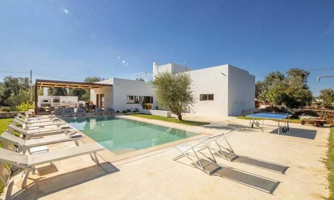 Carovigno Villa | 200 m² Villa ∙ 4 bedrooms ∙ 11 guests
