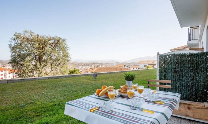 Ciboure Apartment | 21 m² Apartment ∙ 1 bedroom ∙ 4 guests