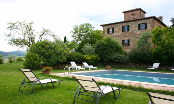 Montepulciano Villa | 220 m² Villa ∙ 7 bedrooms ∙ 14 guests
