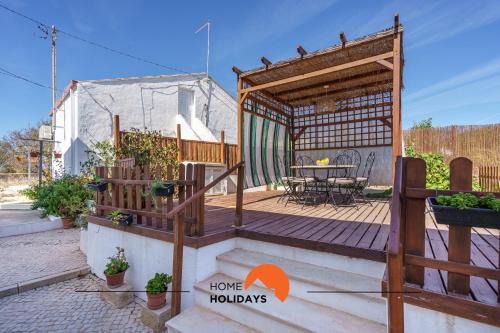 Alfarrobeira House | #236 Texugueiras 148 by Home Holidays