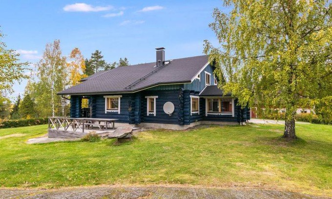 Aatola House | 240 m² House ∙ 6 bedrooms ∙ 17 guests