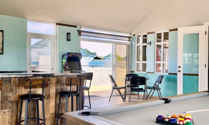 Boqueron Condo | #25 Boqueron 4br Penthouse w/rooftop & Pool table