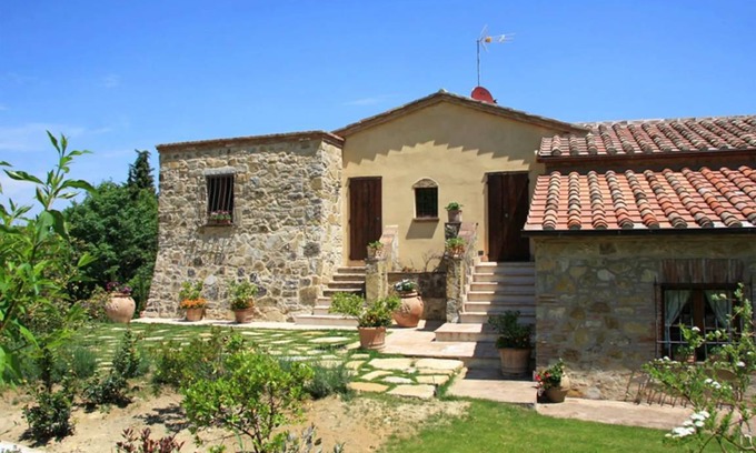 Cetona House | 260 m² House ∙ 5 bedrooms ∙ 10 guests
