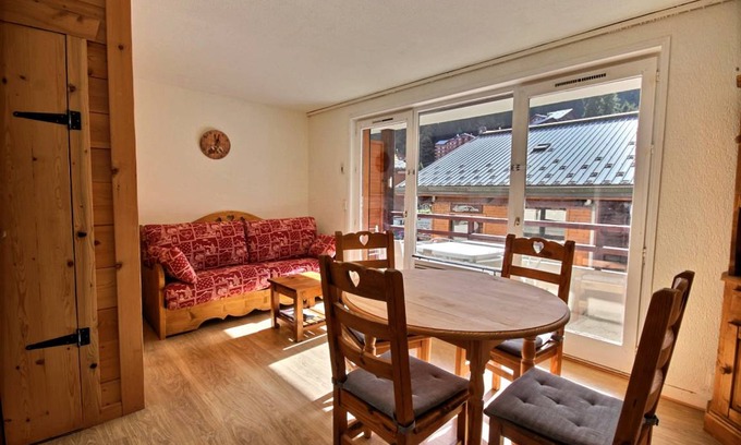 Saint-Jean-dʼAulps Apartment | 28 m² Studio flat ∙ 1 bedroom ∙ 5 guests