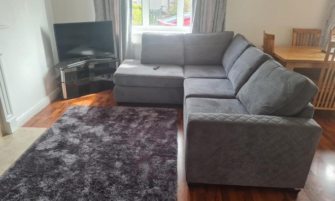 Scunthorpe House | 29 plum tree way