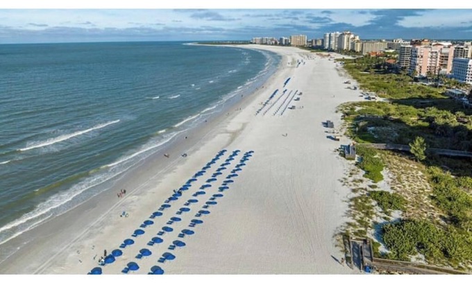 Marco Island Resort | 2Br MVC Crystal Shores Poolside 2/7-2/14/2026