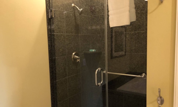 Jeffersonville Resort | 2BR Smugglers Notch Resort—units vary