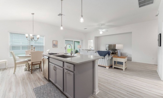 Okahumpka House | 3/2 in The Village of Dabney