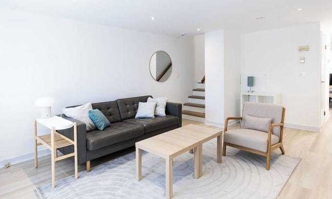Communipaw House | 3 bed 1.5 bath in-unit washer, dryer and 50 inch TV