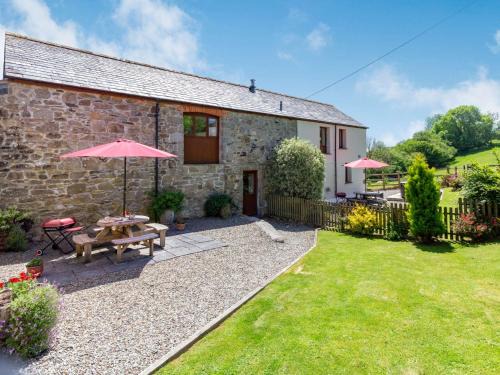 Mount House | 3 Bed in Fowey LTBRA