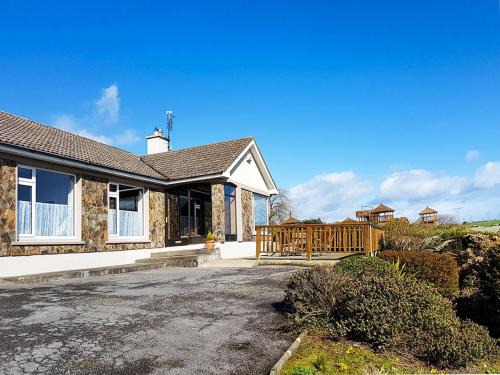 Rosscarbery House | 3 Bed in Rosscarbery oc-ii16117