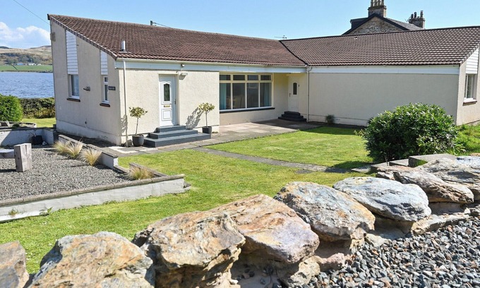 Tighnabruaich Cottage | 3 bedroom accommodation in Kames, near Tighnabruaich