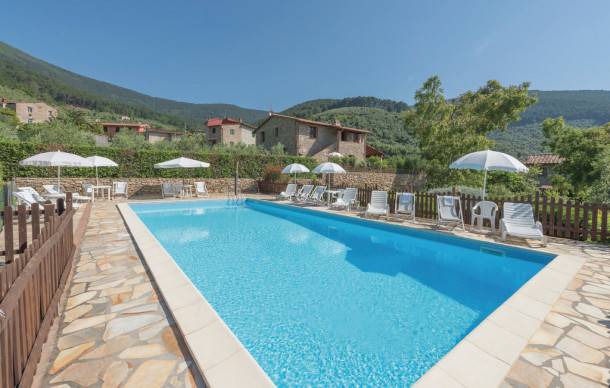 Buti Apartment | 3 bedroom accommodation in Buti (PI)