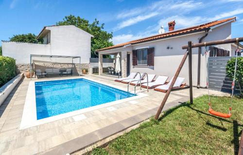Marcana House | 3 Bedroom Awesome Home In Marcana