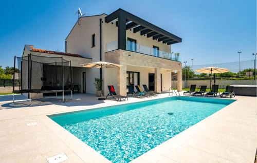 Sveta Nedelja House | 3 Bedroom Cozy Home In Nedescina