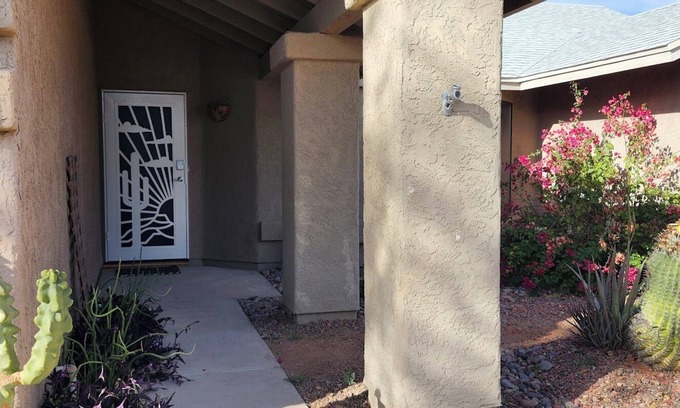 Tucson House | 3-bedroom house in NW Tucson with WiFi, AC. Non-smoking. One story.