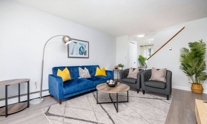 Hartford House | 3-bedroom house in welcoming Hartford with AC