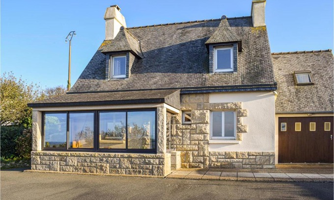 Kerbors House | 3 Bedroom Nice Home In Kerbors