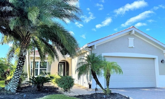 Nokomis Apartment | 3 Bedroom Single family 225397 by Houzlet