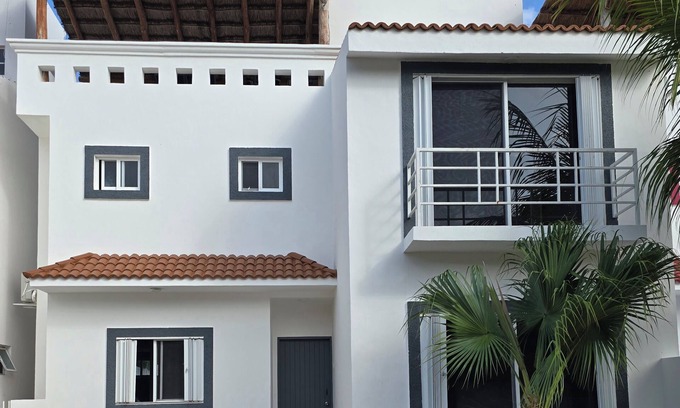 Cozumel Villa | 3-bedroom villa in fabulous Cozumel with AC, WiFi