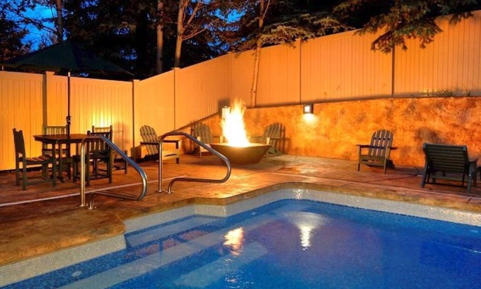 Avon Cabin | 3 BR suite located less than 1 mile from Beaver Creek with free shuttle service!