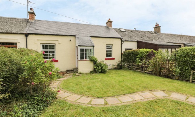 Uphall Cottage | 3 Burnside Cottages