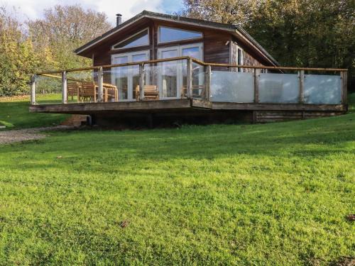 Looe House | 3 Hedgerows