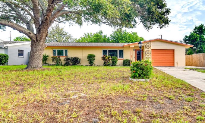 Seminole House | 3 Mi to Beach Seminole Retreat with Patio