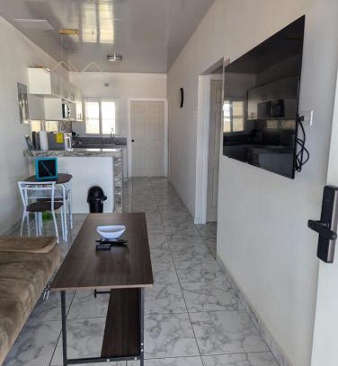 Tegucigalpa Apartment | 3 minutos de Mall Las Cascadas Apartamento de 2 cuartos completo