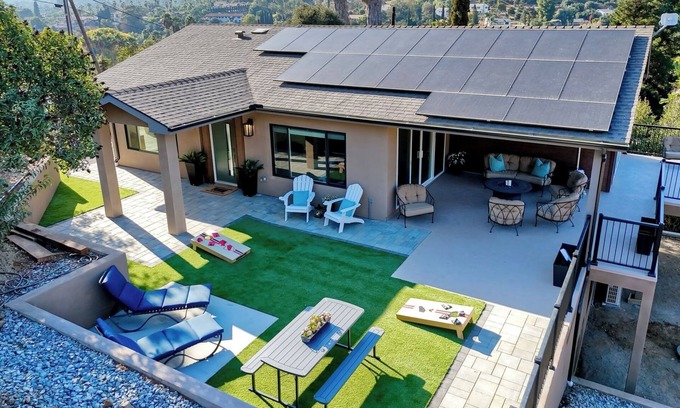 East Canyon House | 30 day Minimum Courtside Pickleball Stay and Play